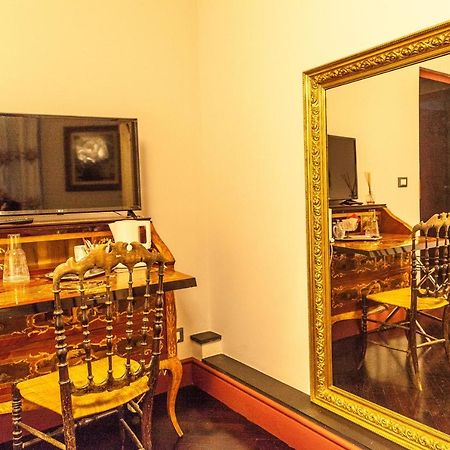 B&B Flairhouse Genoa Bagian luar foto