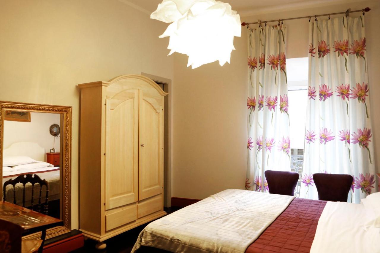 B&B Flairhouse Genoa Bagian luar foto